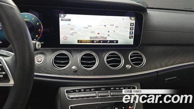 Mercedes-Benz E-класс W213 AMG Line, 2023 16