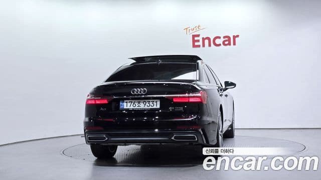 Audi A6 (C8) Premium, 2023 4