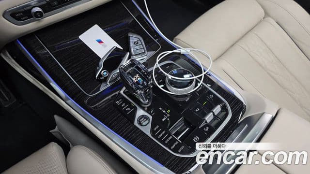 BMW X7 (G07) xDrive 40d M Sport 6인승, 2021 9
