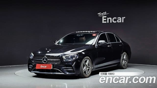 Mercedes-Benz E-класс W213 AMG Line, 2023 1