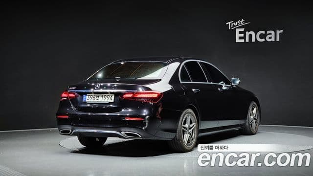 Mercedes-Benz E-класс W213 AMG Line, 2023 2