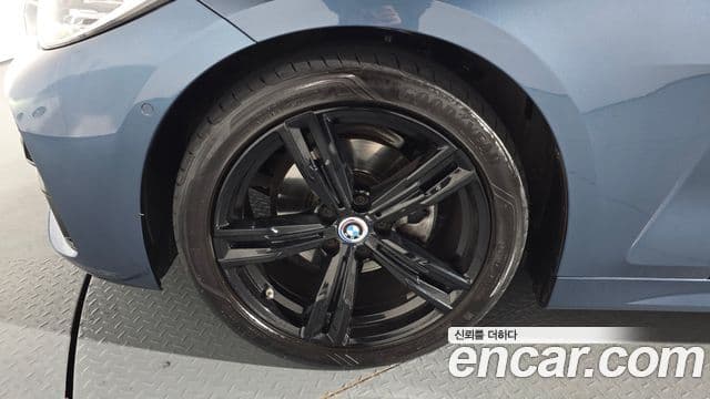 BMW 4시리즈 (G22) 420i M Sport кабриолет, 2022 все фото