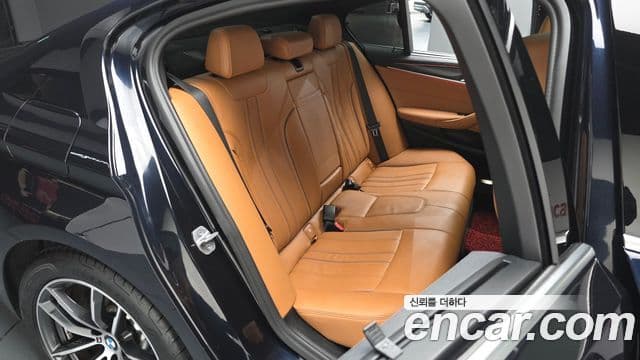 BMW 5시리즈 (G30) 520i M Sport, 2022 11