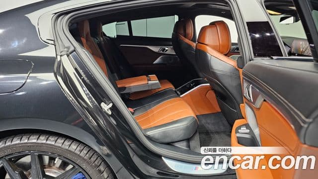 BMW 8시리즈 (G15) M850i xDrive Gran Coupe, 2023 12
