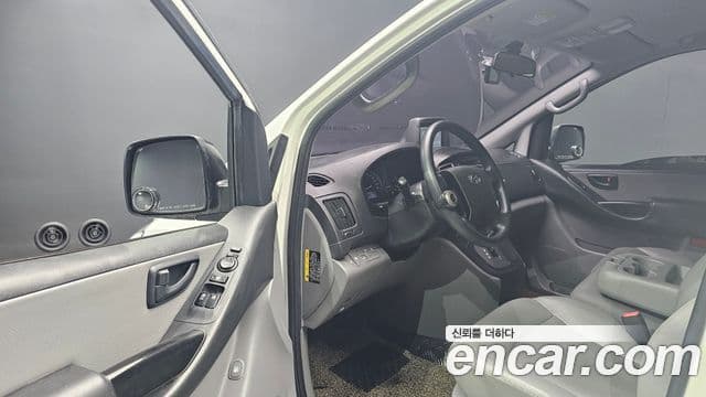 Hyundai Grand Starex Refrigerated Truck, 2018 10