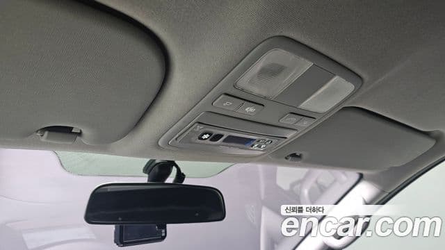 Hyundai Grand Starex Refrigerated Truck, 2018 17