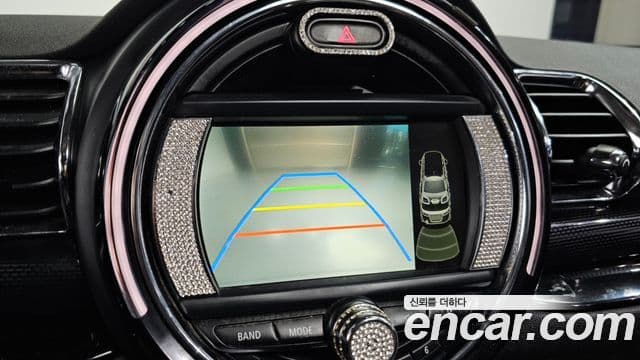 Mini Cooper 클럽맨 2세대, 2016 15