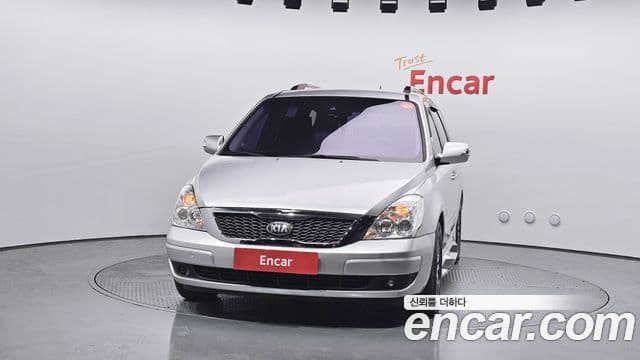 Kia Carnival R топовая версия, 2014 3