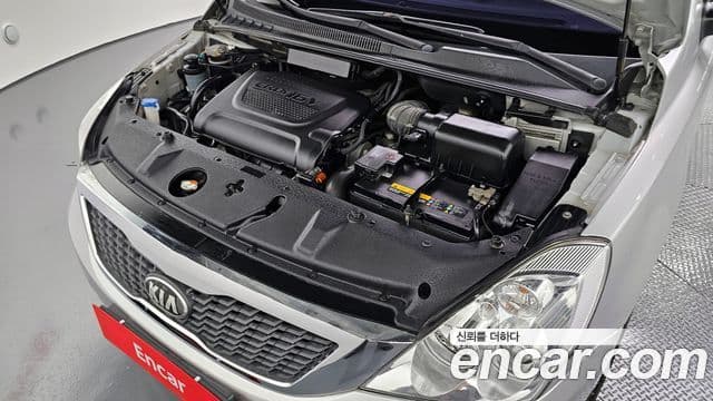 Kia Carnival R топовая версия, 2014 6