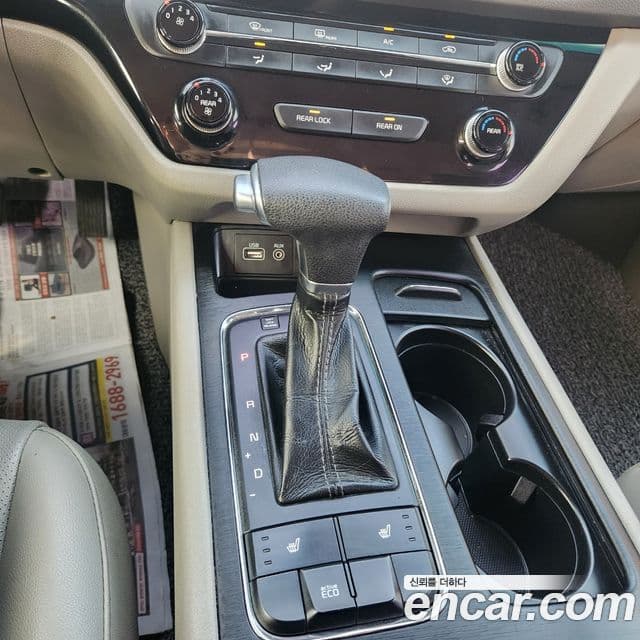 Kia All New Carnival 6인승 инвалидная коляска / для коляски Lift, 2017 8