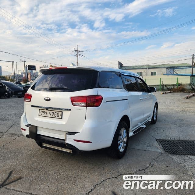 Kia All New Carnival 6인승 инвалидная коляска / для коляски Lift, 2017 11