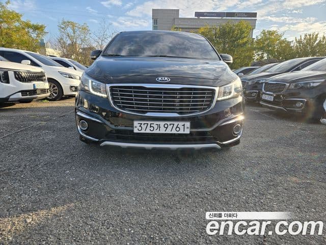 Kia All New Carnival Luxury, 2018 1