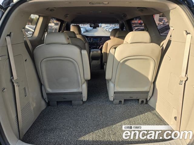 Kia All New Carnival Luxury, 2018 7