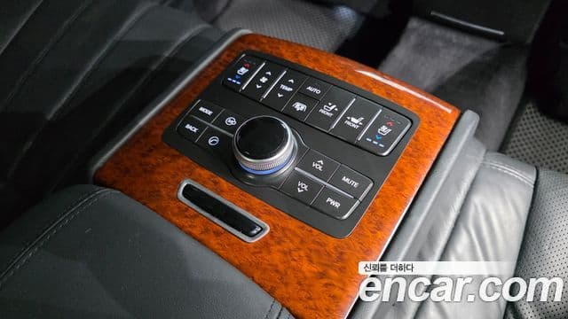 Hyundai Equus(новый кузов / новое поколение) 5.0 изменение конструкции (bi-fuel), 2012 18