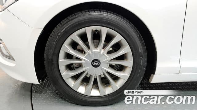 Hyundai LF Sonata 2.0 Smart, 2015 все фото