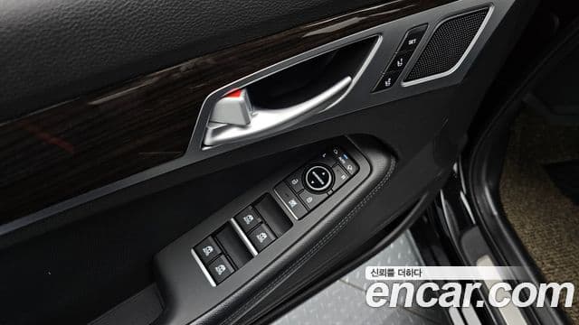 Genesis G80 Luxury, 2017 16