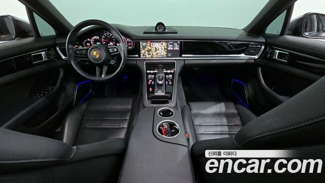 Porsche Panamera (971), 2021 7