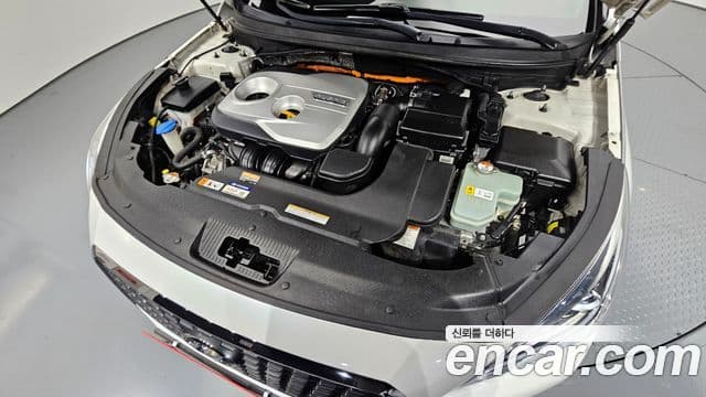 Hyundai LF Sonata гибрид Premium, 2016 6