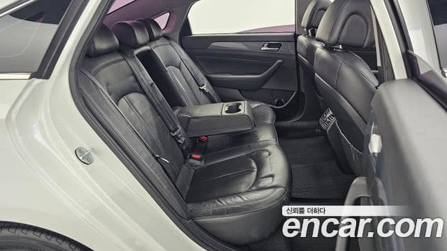 Hyundai LF Sonata гибрид Premium, 2016 12