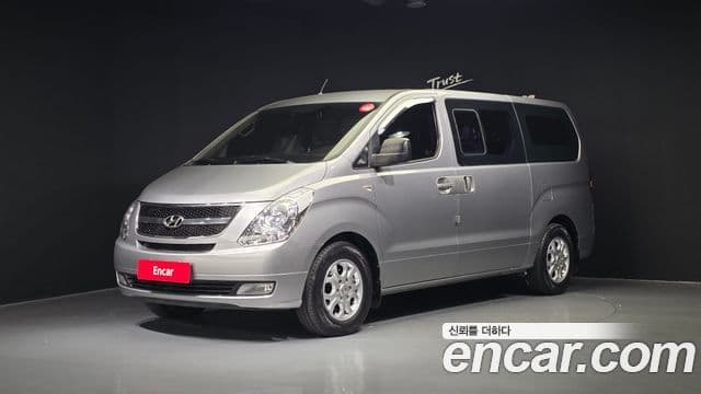 Hyundai Grand Starex CVX Premium, 2012 1