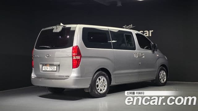 Hyundai Grand Starex CVX Premium, 2012 2