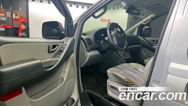 Hyundai Grand Starex CVX Premium, 2012 10