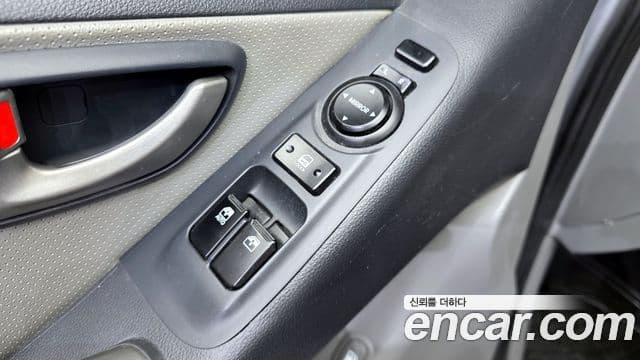 Hyundai Grand Starex CVX Premium, 2012 14