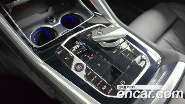 BMW X6 (G06) xDrive40i M Sport, 2025 9