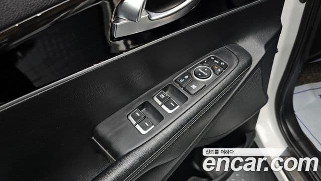 Kia The / новый New Sorento Master, 2020 13