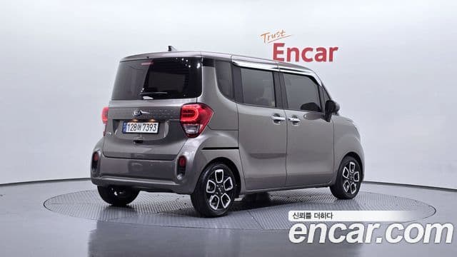 Kia The / новый New Ray Signature, 2021 2