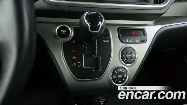 Kia The / новый New Ray Signature, 2021 9