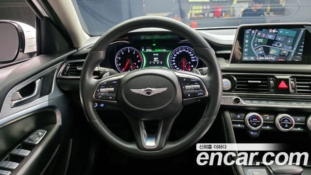 Genesis G70 Elite, 2019 13