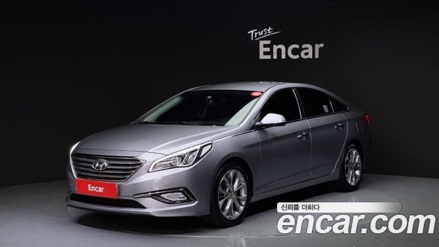 Hyundai LF Sonata Premium, 2016 1