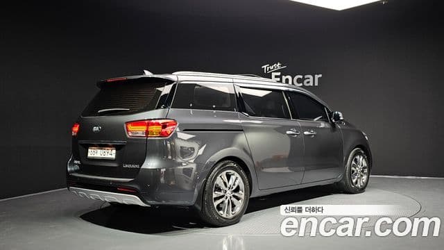 Kia All New Carnival VIP, 2016 2
