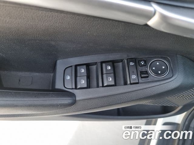 Kia Seltos Trendy, 2022 17