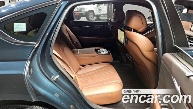 Genesis G80 (RG3) бензин 3.5 турбо AWD, 2021 11