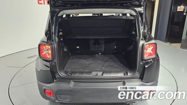 Jeep Renegade 1.3 Limited, 2022 20