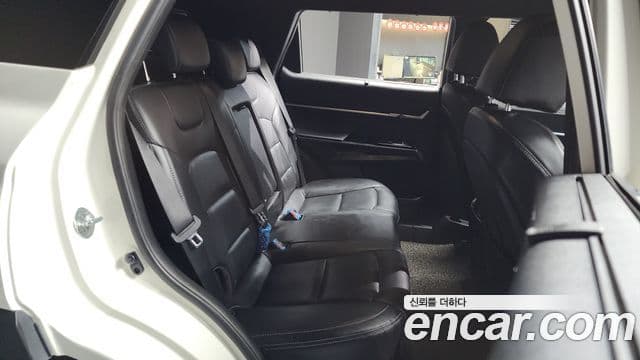 KG모빌리티(SsangYong) Torres T7, 2023 12