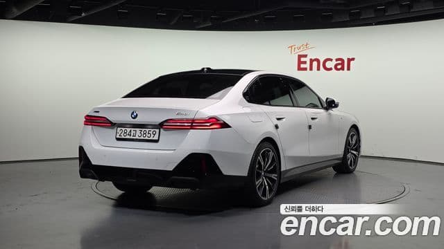 BMW 5시리즈 (G60) 530i xDrive M Sport, 2024 2