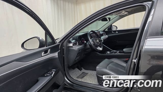 Kia K5 3세대 Prestige, 2020 11
