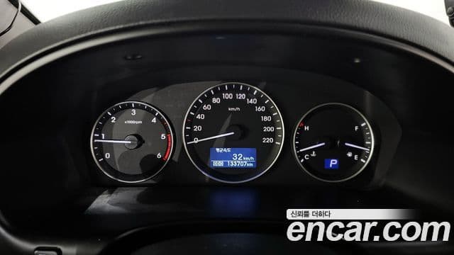 Hyundai The / новый New Grand Starex Modern, 2019 8