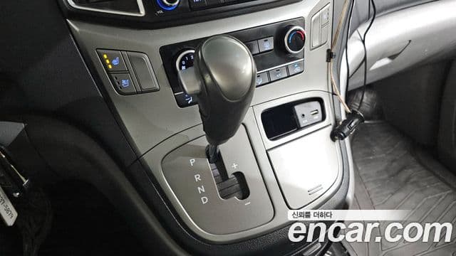 Hyundai The / новый New Grand Starex Modern, 2019 9