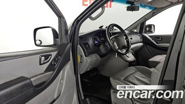 Hyundai The / новый New Grand Starex Modern, 2019 11