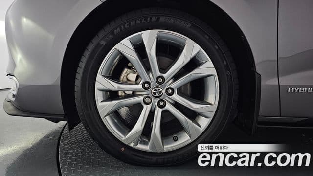 Toyota Sienna 4세대, 2021 все фото