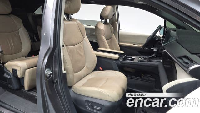Toyota Sienna 4세대, 2021 10