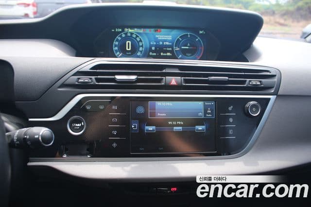 Ситроен / DS Grand C4 피카소 1.6 B-HDI Feel (название комплектации), 2017 8