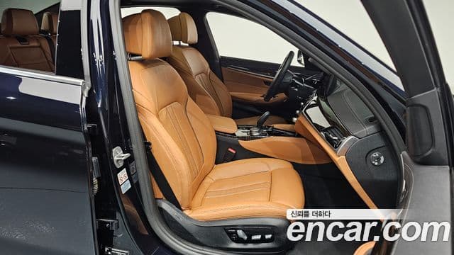 BMW 5시리즈 (G30) 520i M Sport, 2022 10