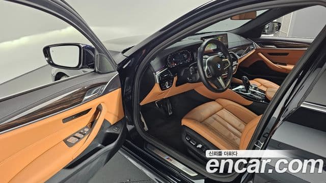 BMW 5시리즈 (G30) 520i M Sport, 2022 11