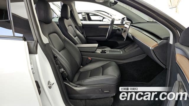 Tesla модель Y Long Range AWD, 2022 11