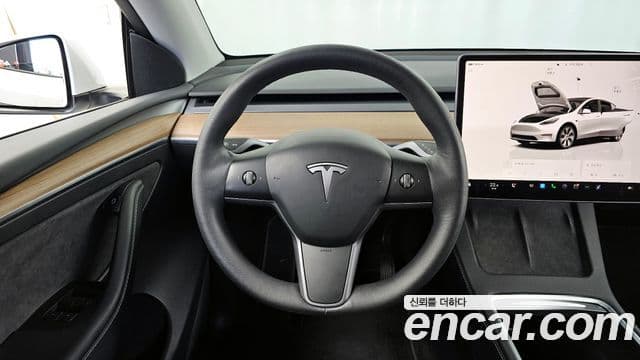 Tesla модель Y Long Range AWD, 2022 13
